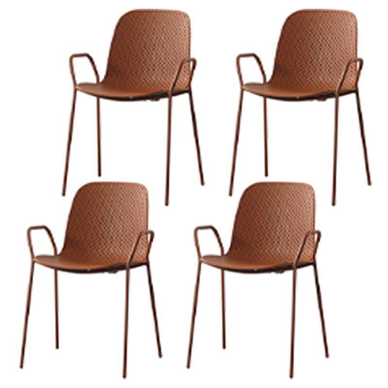 Sillas de comedor de plástico de cocina de estilo industrial que cenan sillones apilables con patas de metal