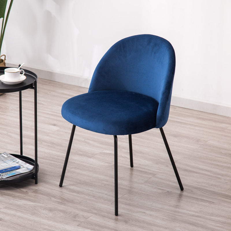 Chaise d'appoint de salle à manger rembourrée scandinave, finition mate, chaise de salle à manger Parsons