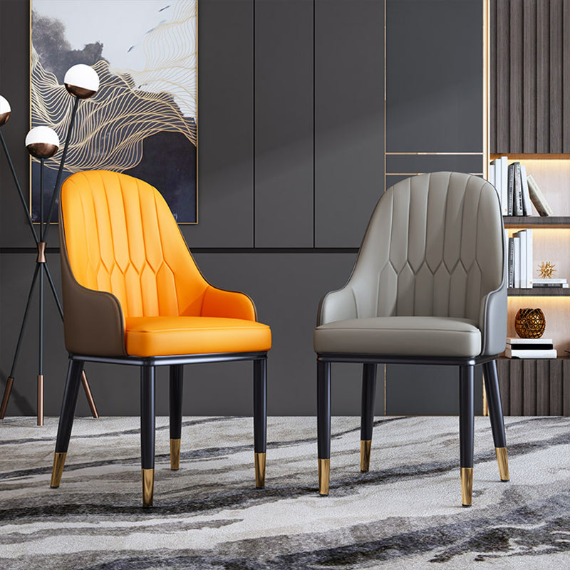 Silla auxiliar de comedor de estilo escandinavo de metal, silla con respaldo sólido acolchado para comedor con brazo