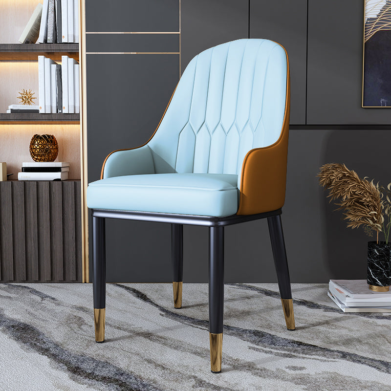 Silla auxiliar de comedor de estilo escandinavo de metal, silla con respaldo sólido acolchado para comedor con brazo