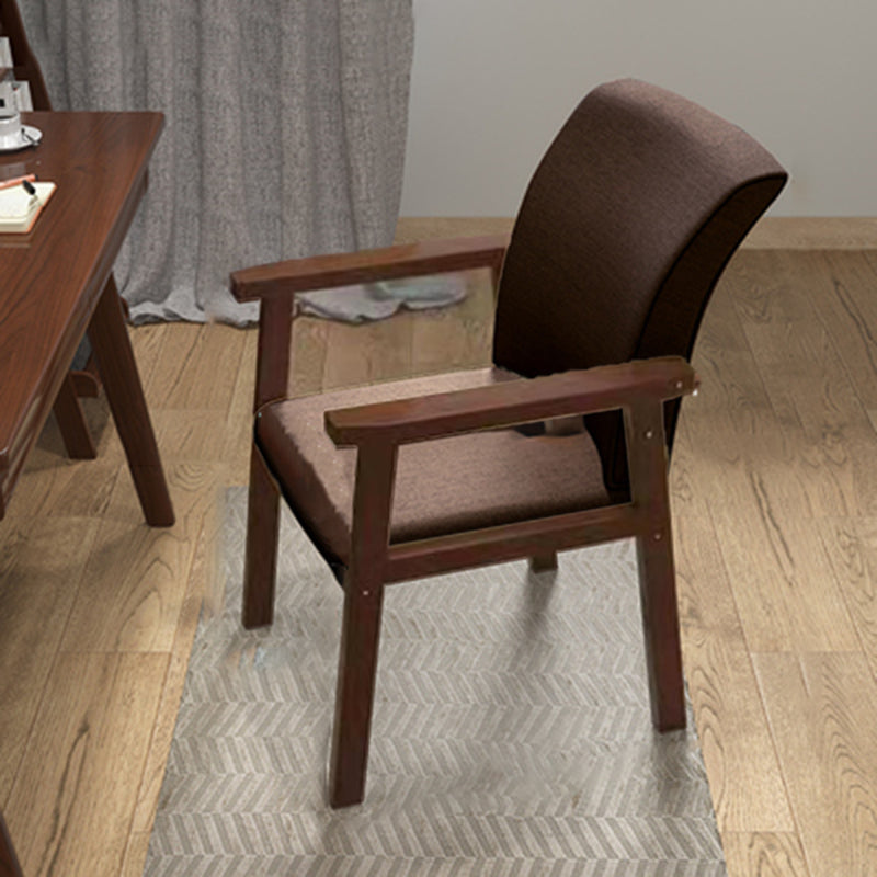 Silla de comedor interior de madera tapizada con respaldo sólido contemporáneo
