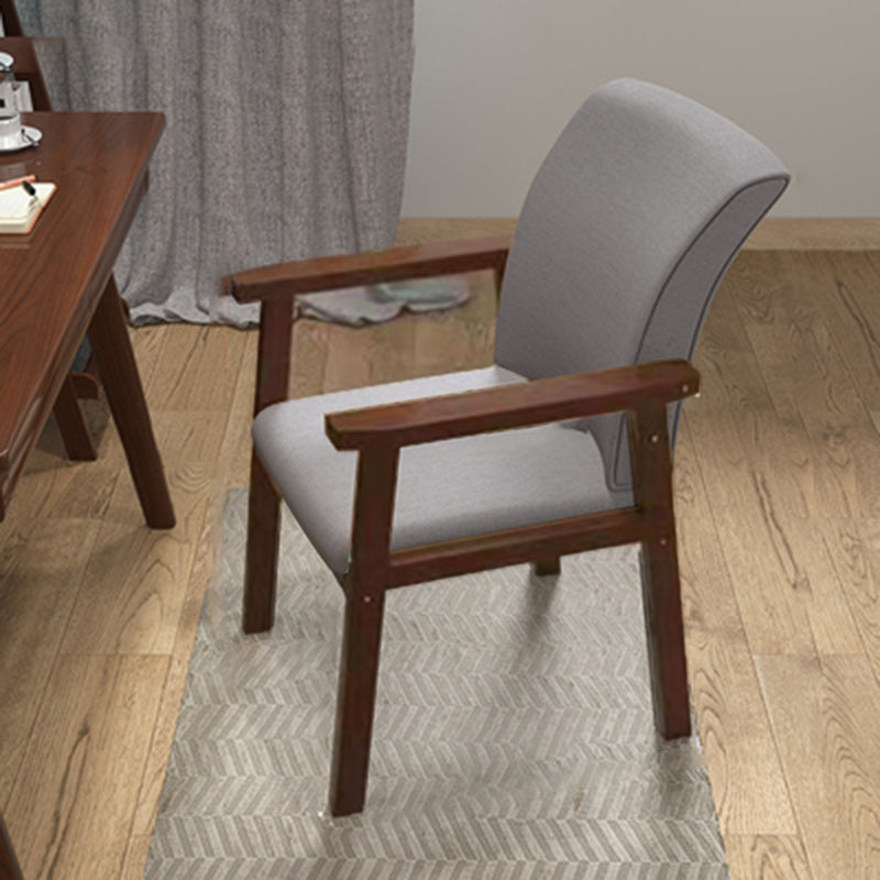 Silla de comedor interior de madera tapizada con respaldo sólido contemporáneo