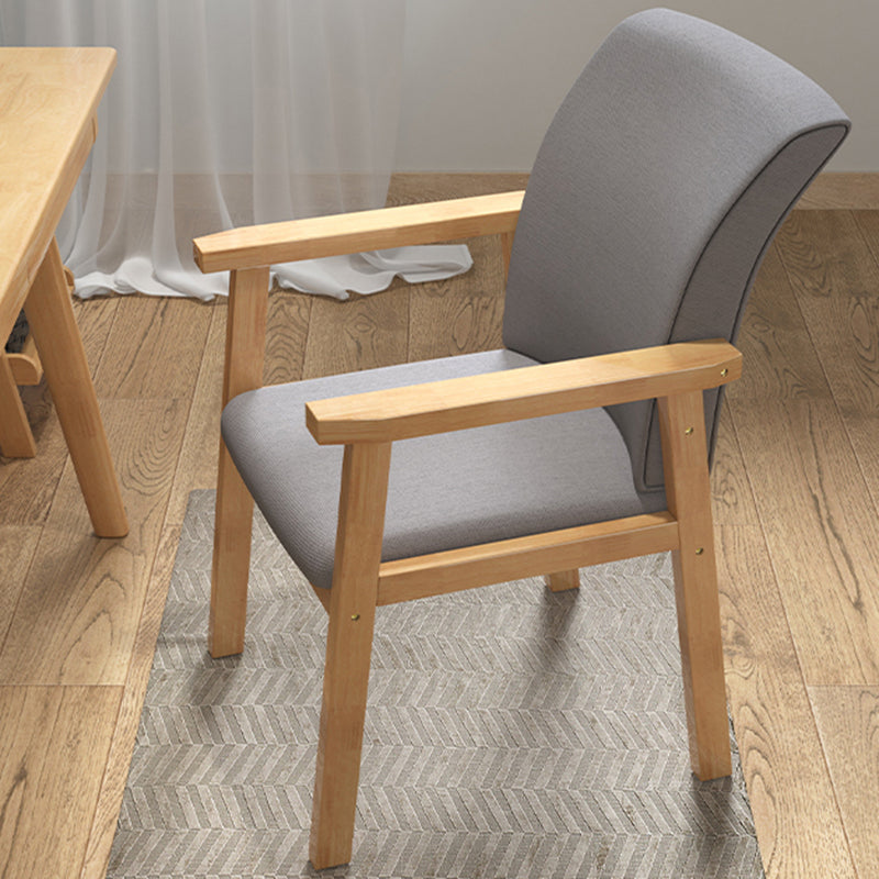 Chaise de salle à manger simple en bois rembourrée à dossier solide de fauteuil contemporain d'intérieur