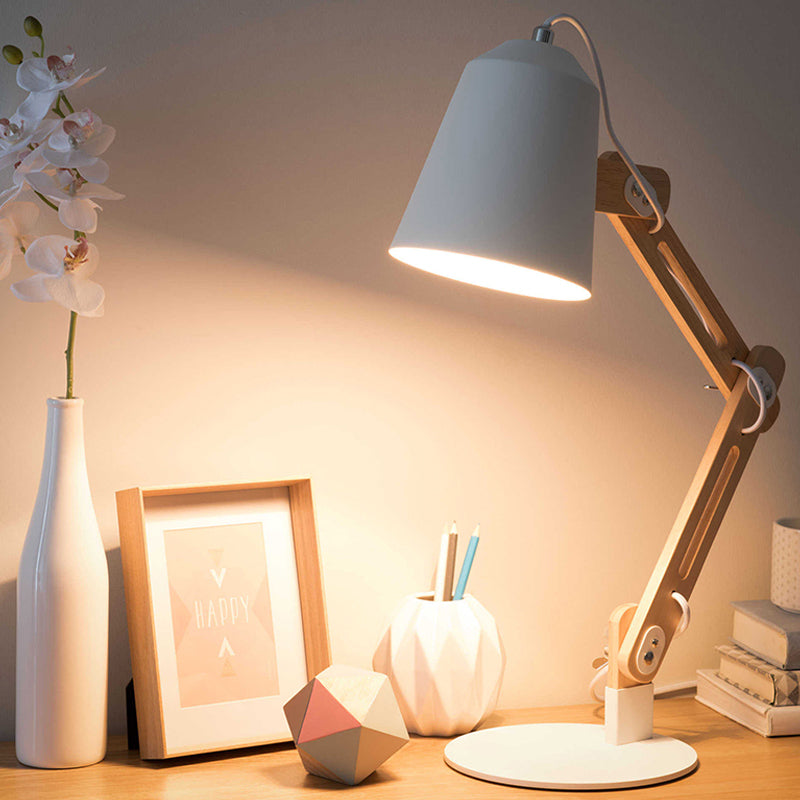 Lampada da scrivania in metallo conico moderno 1 tavola bianca a testa con braccio in legno regolabile