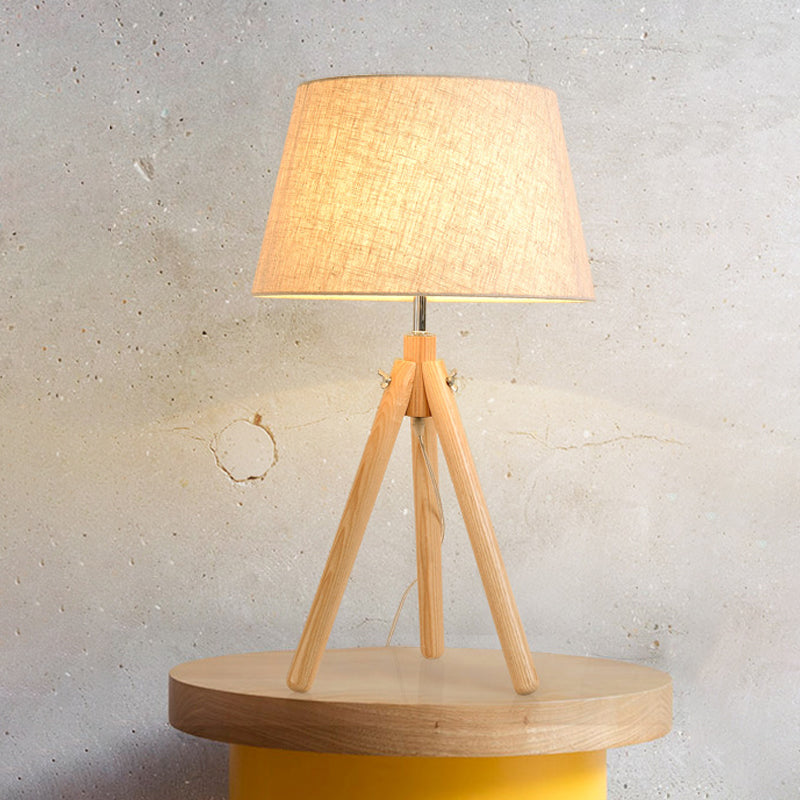 1 tête de salle à manger lampe de bureau gris / blanc / lin de table de lin moderne avec une large teinte en tissu poussée