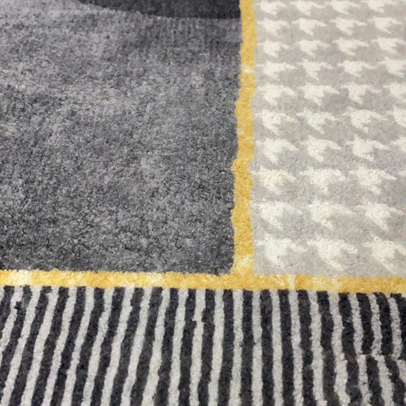 Modern Living Room Rug Abstract Pattern Carpet Polyester Area Rug with Non-Slip Backing