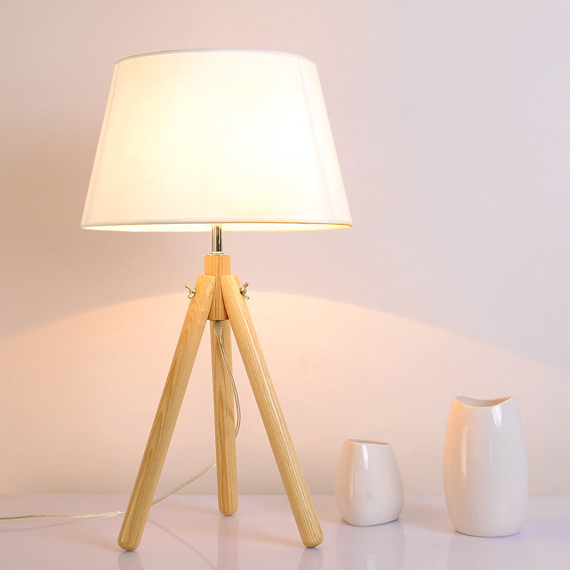 1 tête de salle à manger lampe de bureau gris / blanc / lin de table de lin moderne avec une large teinte en tissu poussée