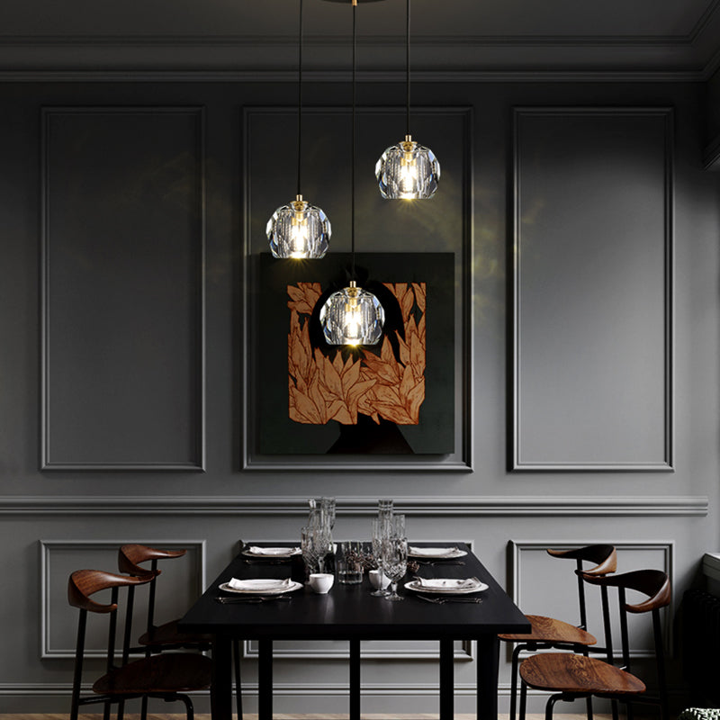 Crystal Globe Hanging Lampe in Modern Artistic Style Pendant Pendant Light for Dining Room