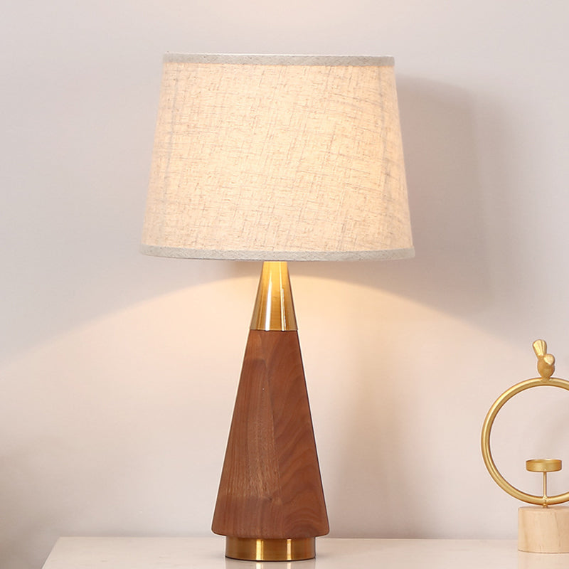 Bruine trapezoid taakverlichting modernisme 1 kopstoffen leeslampje met houten basis