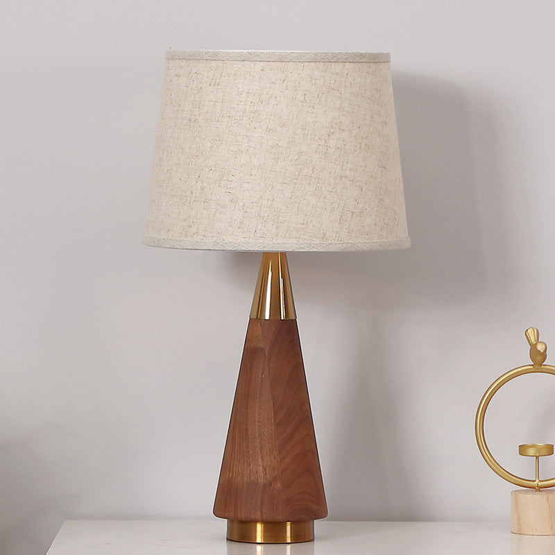 Bruine trapezoid taakverlichting modernisme 1 kopstoffen leeslampje met houten basis