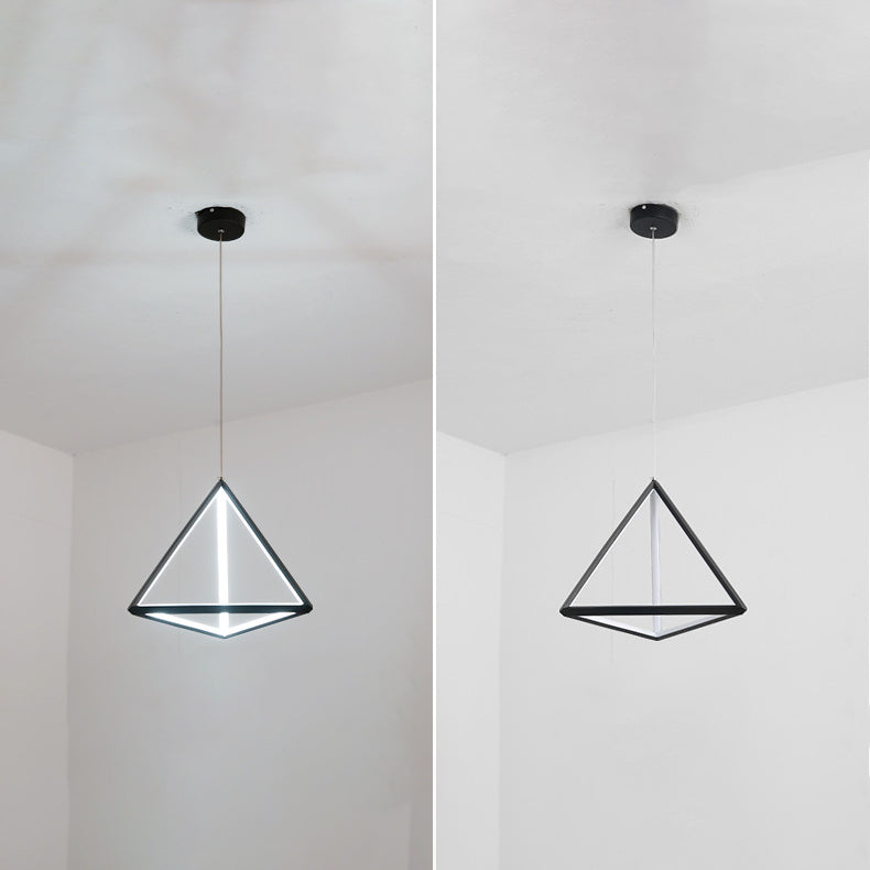Driehoek hanger lamp hedendaagse stijl lineaire vorm metallic hangend licht