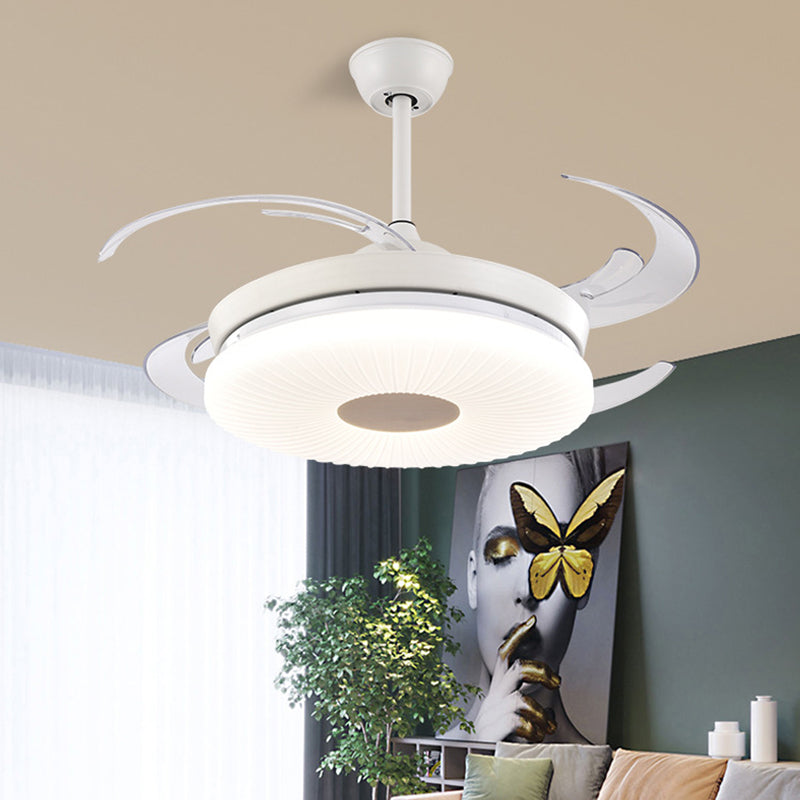 LED de ventilador redondo minimalista LED de 42 "de ancho de metal Luz de techo semi descarga en blanco para restaurante, 8 cuchillas transparentes