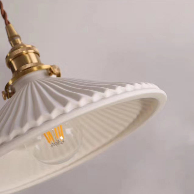 Simplicidad contemporánea Luz de pared de brazo ajustable ajustable con sombra de cerámica