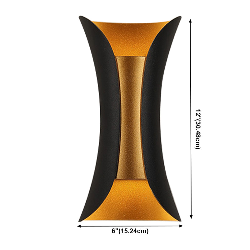 Luci di applique a parete curva a 2 luci in stile contemporaneo a parete in metallo