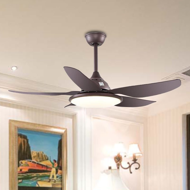 44 "W LED Metal Pendant Éclairage de ventilateur traditionnel Finition de café rond Salon Semi Flush Flush Mount Lampe avec 5 lames