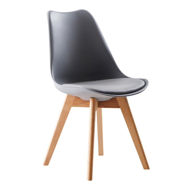 Chaise latéral intérieure scandinave solide chaise de salle à manger rembourrée avec des pattes en bois