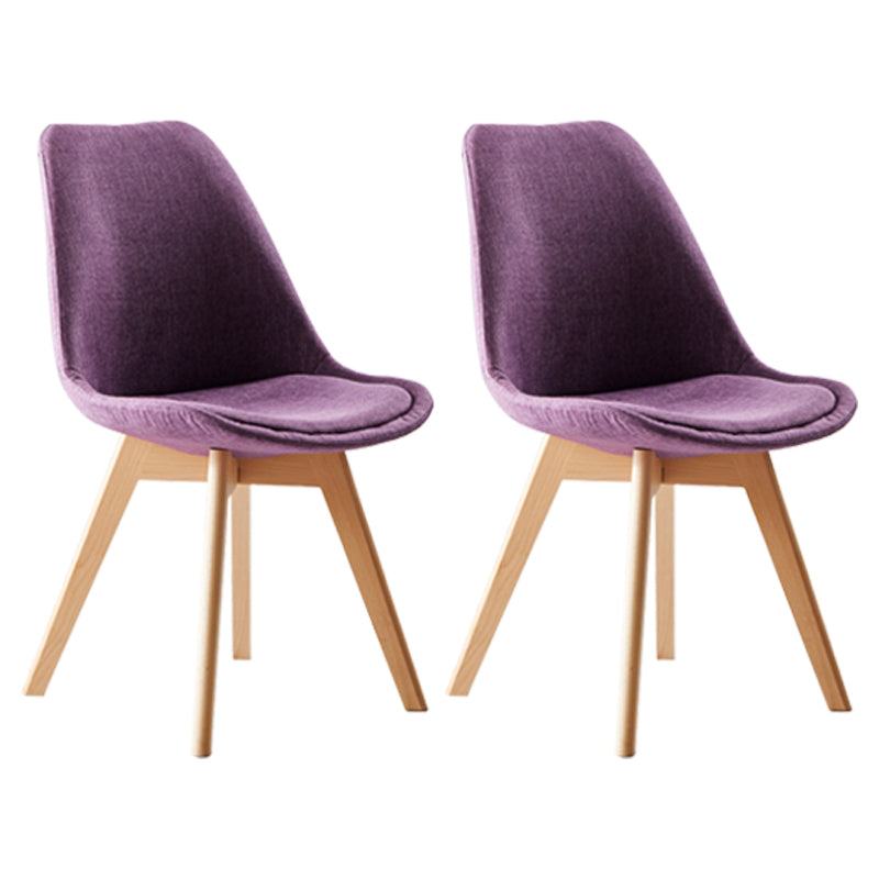 Chaise latéral intérieure scandinave solide chaise de salle à manger rembourrée avec des pattes en bois
