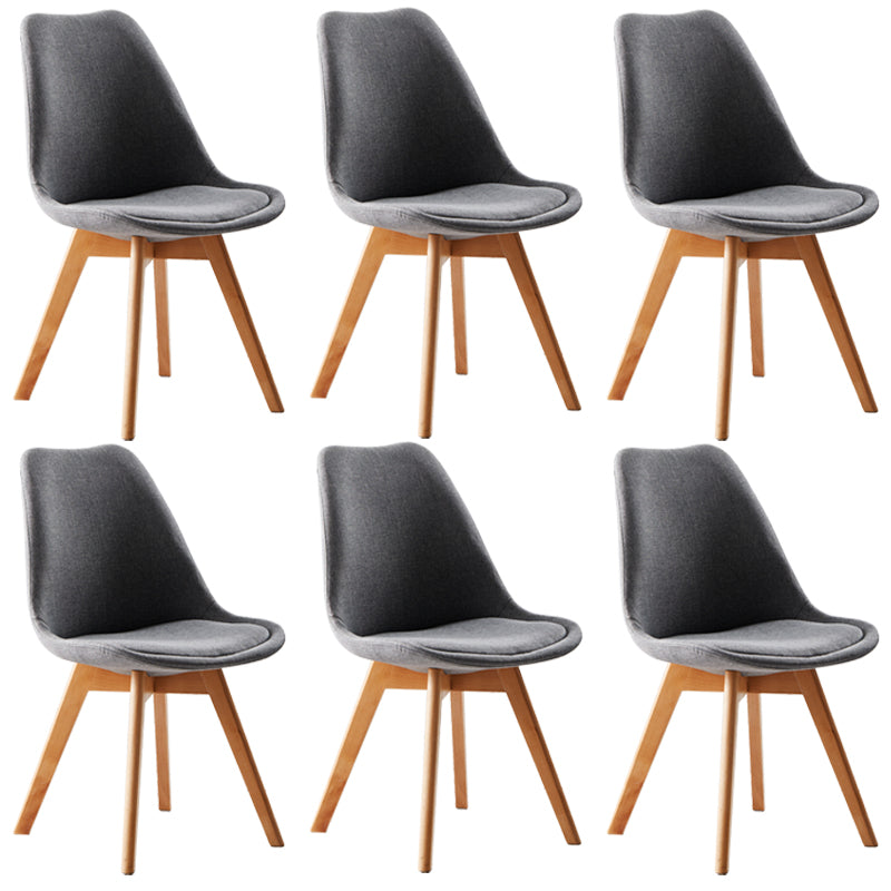 Chaise latéral intérieure scandinave solide chaise de salle à manger rembourrée avec des pattes en bois