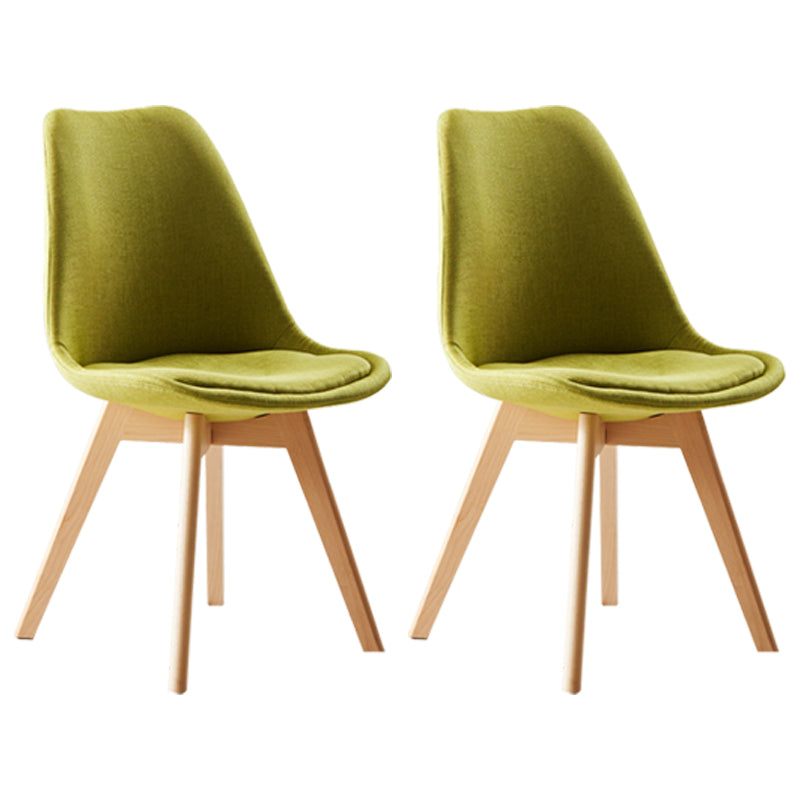 Chaise latéral intérieure scandinave solide chaise de salle à manger rembourrée avec des pattes en bois