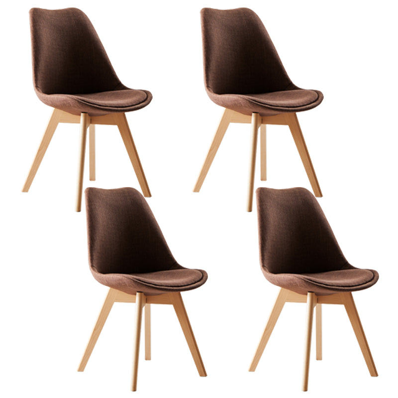 Chaise latéral intérieure scandinave solide chaise de salle à manger rembourrée avec des pattes en bois