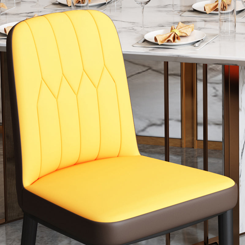 Chaise d'appoint d'intérieur scandinave, chaise de salle à manger rembourrée en métal avec dossier Parsons