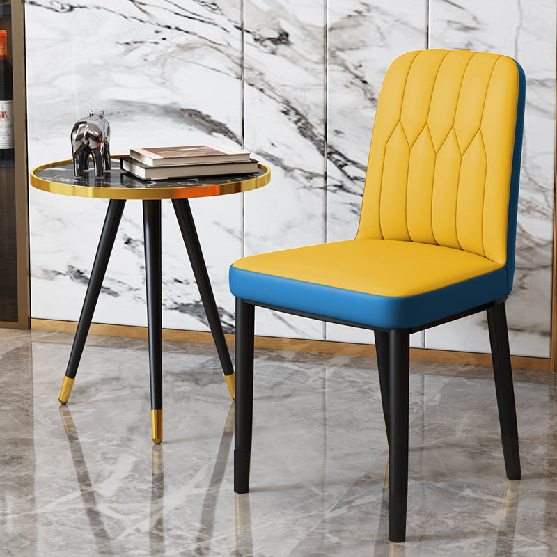 Chaise d'appoint d'intérieur scandinave, chaise de salle à manger rembourrée en métal avec dossier Parsons