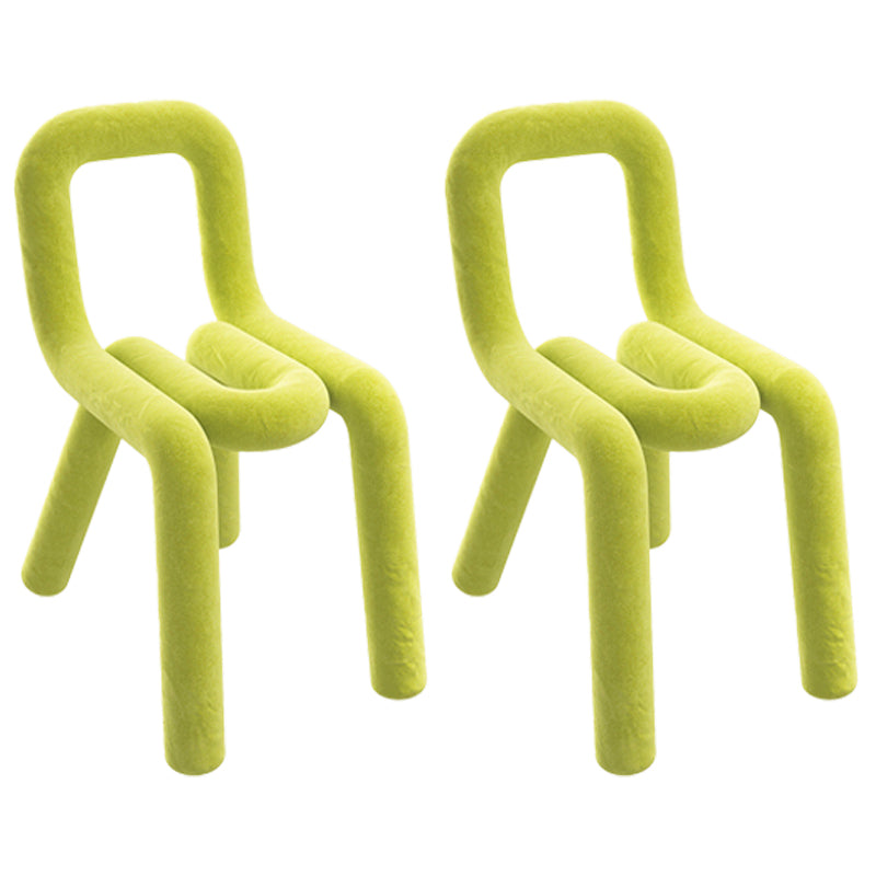 Ensemble de chaises latérales à dossier ouvert de salle à manger de chaises de velours de style contemporain