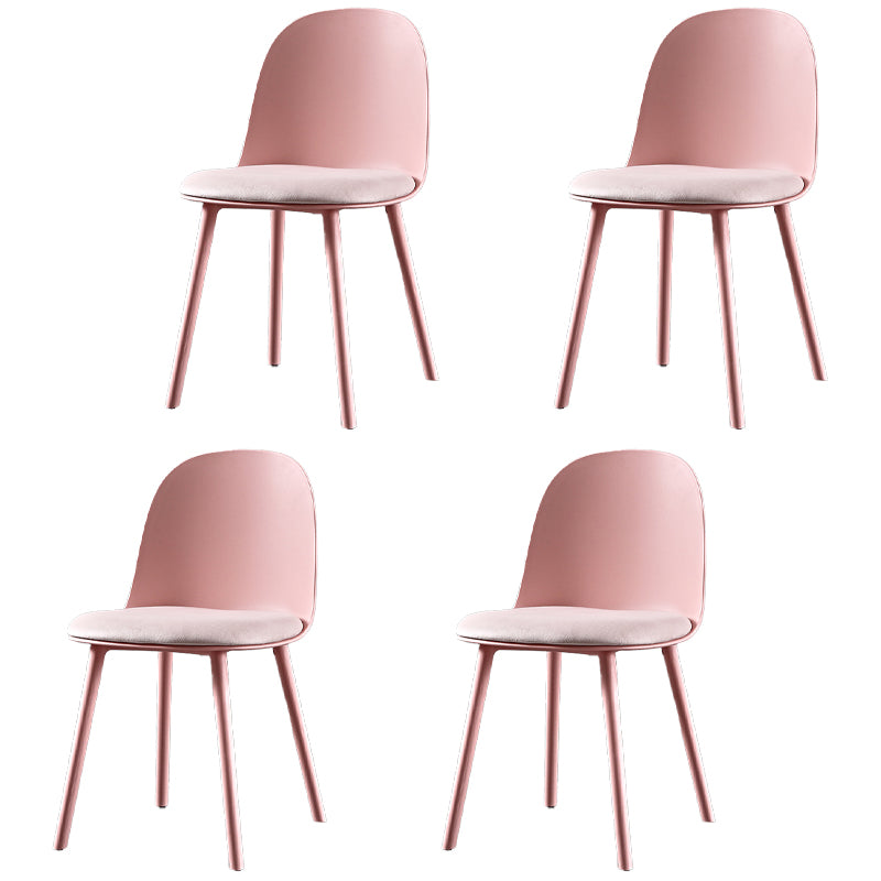 Chaise d'appoint de restaurant scandinave en plastique, finition mate, chaise de salle à manger Parsons (Ensemble de 4)