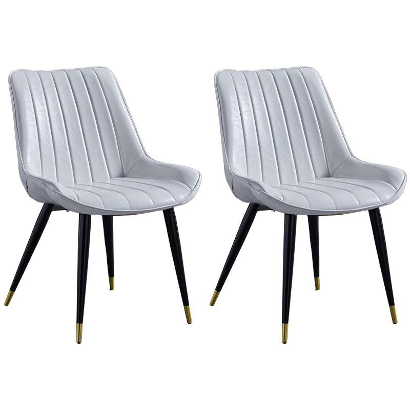 Silla lateral de cuero escandinavo para restaurante Silla de comedor Parsons con acabado mate