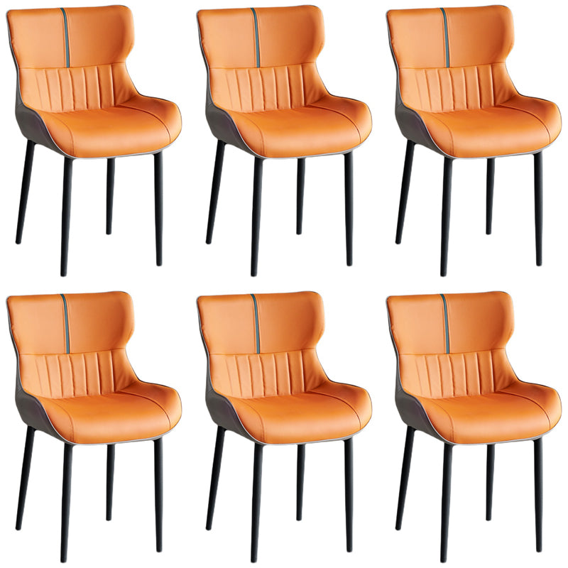 El cuero del estilo minimalista que cena el brazo preside la silla de Parsons del respaldo para el hogar