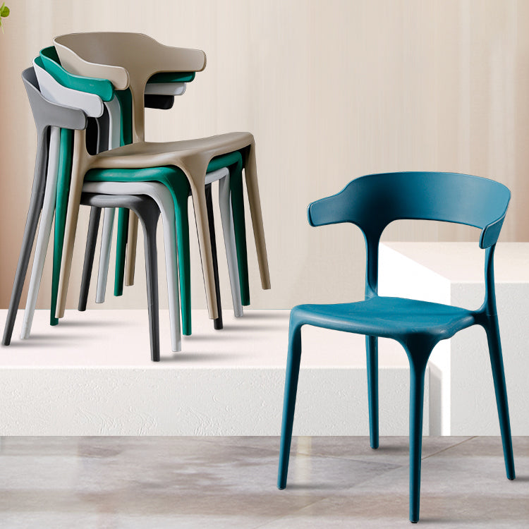 Chaises de salle à manger sans accoudoirs en plastique Chaises d'appoint empilables scandinaves (Ensemble de 4)