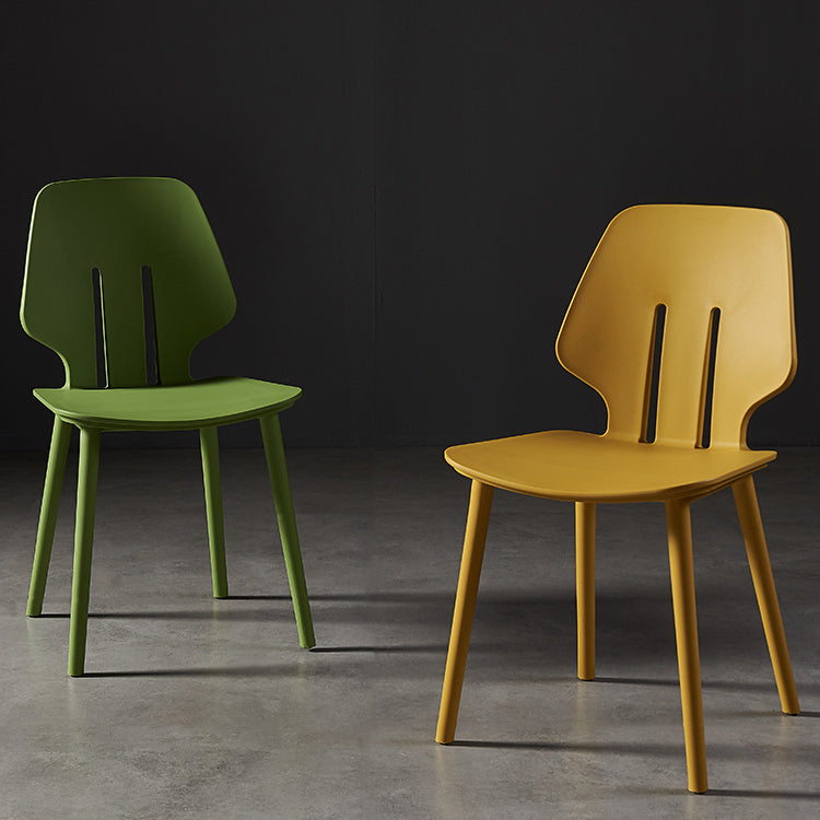 Chaises de salle à manger scandinaves sans accoudoirs Chaises d'appoint en plastique (Ensemble de 4)