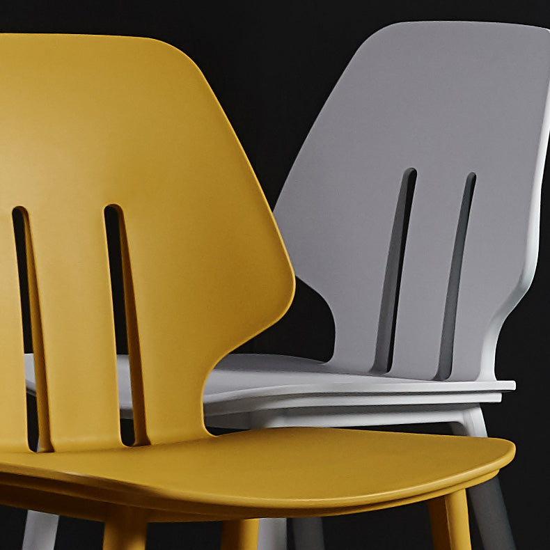 Chaises de salle à manger scandinaves sans accoudoirs Chaises d'appoint en plastique (Ensemble de 4)