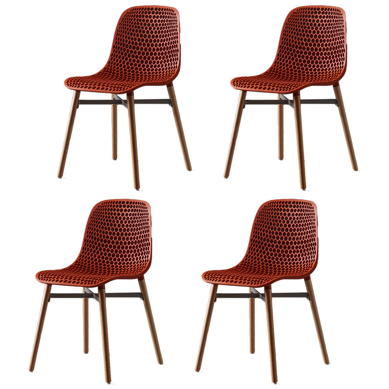 Chaise de salle à manger en plastique de style scandinave, sans accoudoirs, à dossier solide, avec pieds en bois
