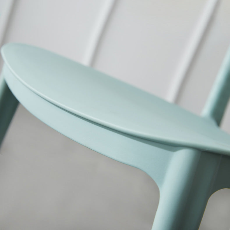 Chaise de salle à manger sans accoudoirs à dossier ouvert Chaises d'appoint empilables en plastique (Ensemble de 4)