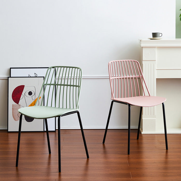 Accueil Salle à manger Chaises sans accoudoirs Chaises d'appoint de salle à manger avec pieds en métal (Ensemble de 4)