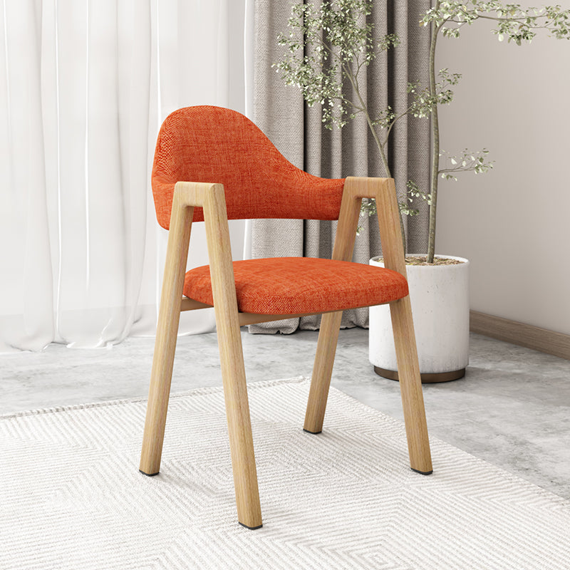 Chaise d'appoint contemporaine en métal, chaise simple à dossier ouvert et rembourrée pour la maison
