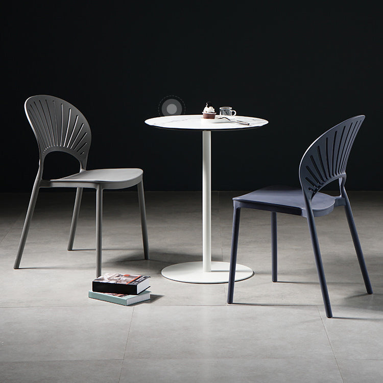Sillas de comedor de estilo moderno, sillas laterales sin brazos de plástico para cocina