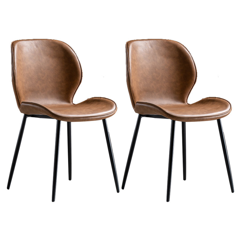 Chaise d'appoint scandinave en cuir avec finition mate et dossier à oreilles (Ensemble de 2)