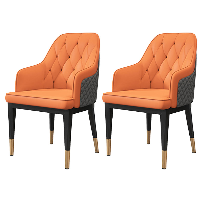 Solide achterkant van de achterste stoelen met stoffen met metalen benen gestoffeerde dineren met metalen benen