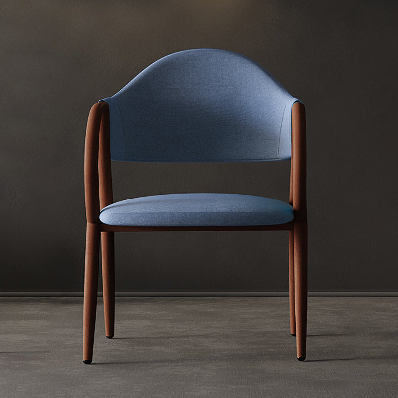 Silla de comedor de cuero industrial con respaldo abierto y patas de metal