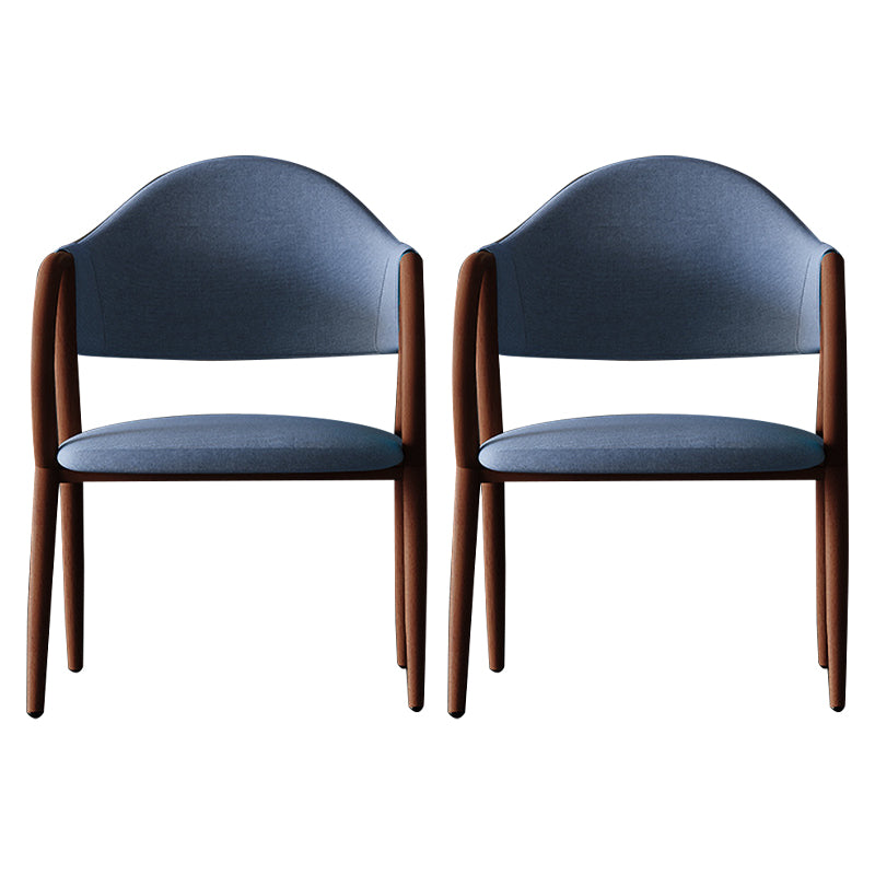 Silla de comedor de cuero industrial con respaldo abierto y patas de metal