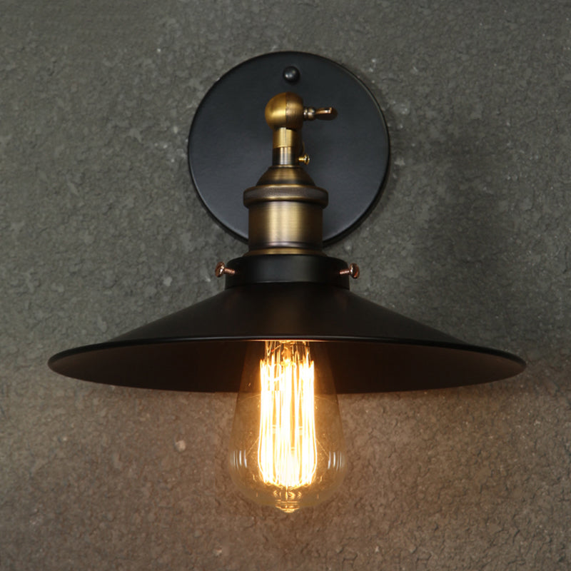 Stile industriale a parete svasata in metallo 1 metallo a parete chiara