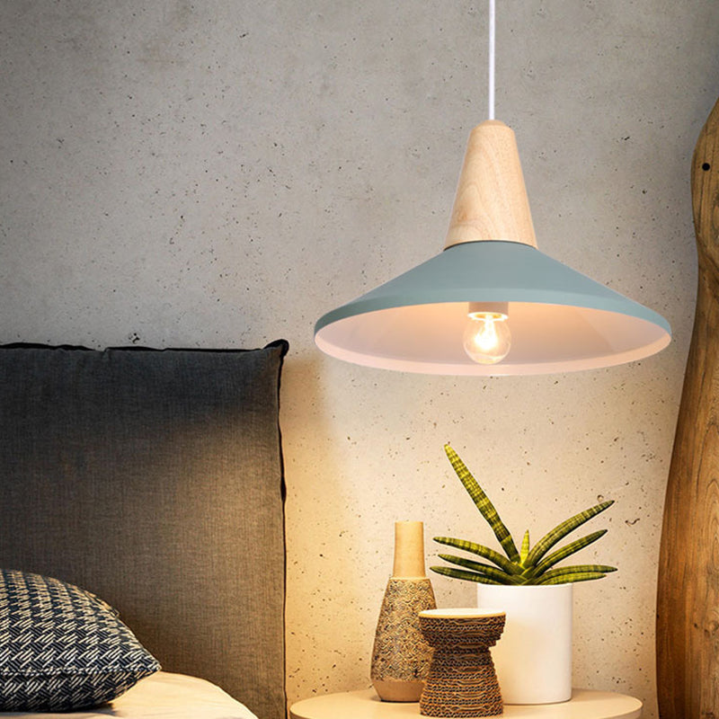 Houten kegel hanglamp in moderne beknopte stijl gelakte ijzeren macaron hangende lamp