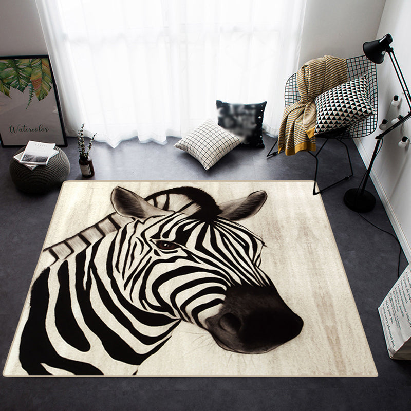 Black Modern Carpet Tiger Pattern Polyester Area Rug Stain Resistant Rug for Home Decor