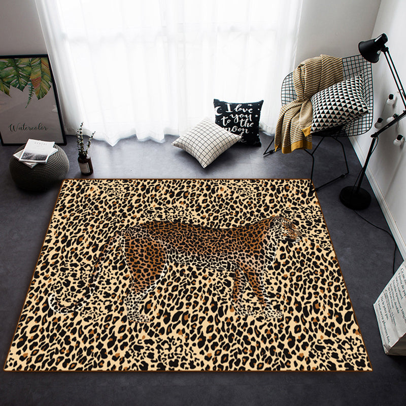 Black Modern Carpet Tiger Pattern Polyester Area Rug Stain Resistant Rug for Home Decor