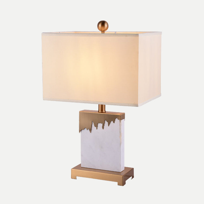 Zeitgenössischer 1 Glühbirnentisch helles goldenes Rechteck kleine Schreibtischlampe mit Stoffton