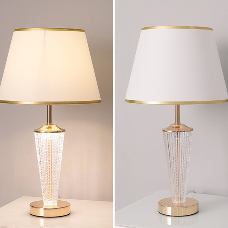 Lampada da tavolo in vetro oro contemporanea a 1 luce per soggiorno per soggiorno