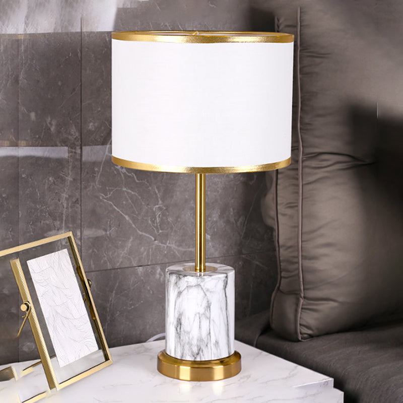 Lampada da tavolo in metallo postmoderno a 1 luce con luce di controllo del sensore touch