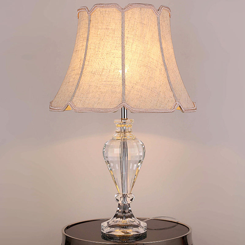 Flare Study Lampe Moderne Stoff 1 Kopf Beige Lesen mit klarer Kristallbasis
